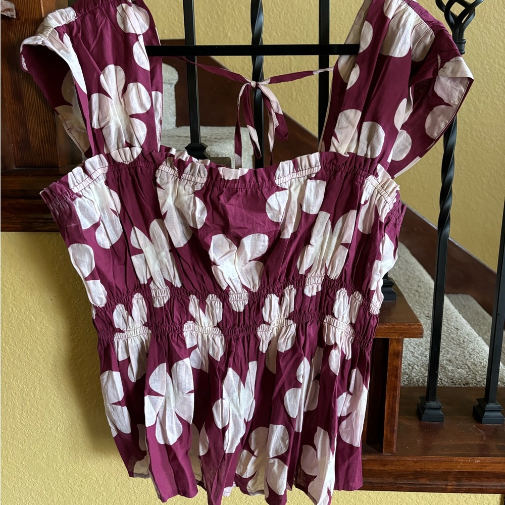 Arula floral summer blouse size B